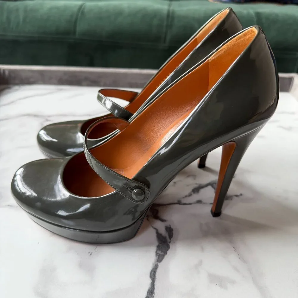 Gucci Vernice Crystal Betty Mary-Jane Platform Pumps Size 38.5